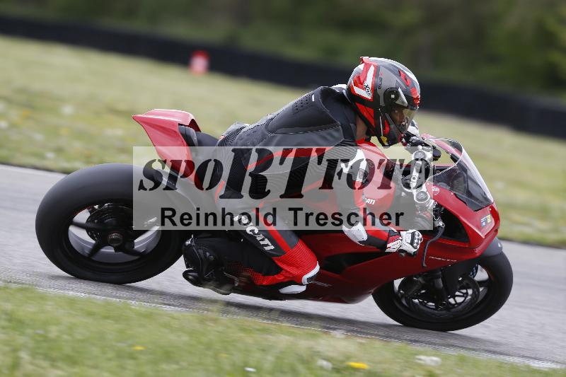 Archiv-2025/08 20.04.2025 Speer Racing ADR/Gruppe gelb/150